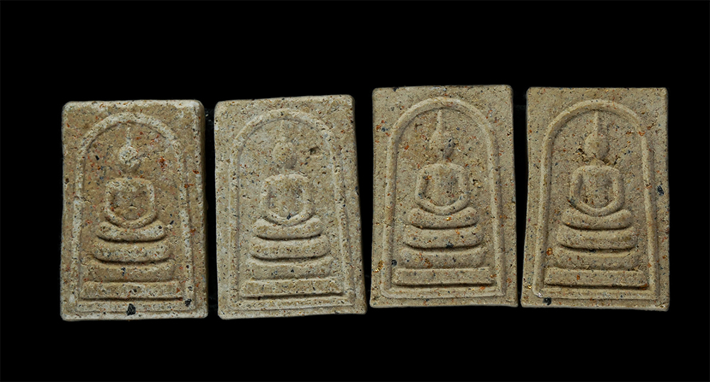 17Aug24 (361)p.jpg - พระสมเด็จพิมพ์คะแนน หลังพระปรางค์ วัดอรุณราชวราราม ( วัดแจ้ง ) เข้าร่วมพิธีมหาพุทธาพิเศกที่วัดระฆัง พร้อมพระสมเด็จวัดระฆัง รุ่น 118 ปี พ.ศ.2533 เนื้อผ [..] | https://kamulet.in.th